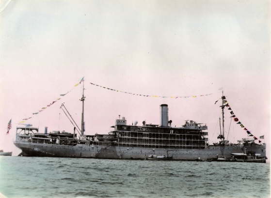 USS Canopus with Flags.jpg