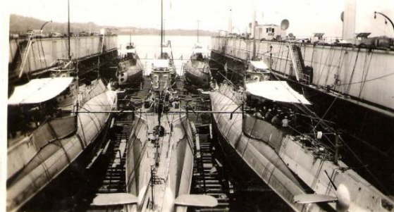 Page_38-CL_Submarines_in_Drydock.jpg
